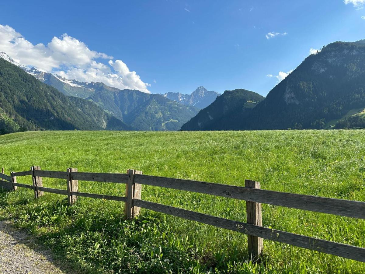 Appartamento Cozy Loft In The Alps Of Zillertal Schwendau Esterno foto